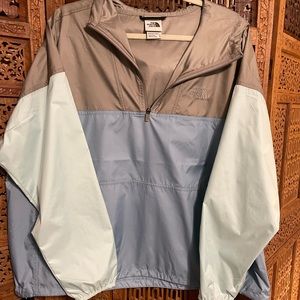 The North Face Women's Cyclone Gray/Green/Blue Pullover